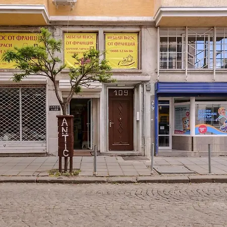 Dream - Rock'n'roll One Bedroom By Flat Mаnager * סופיה